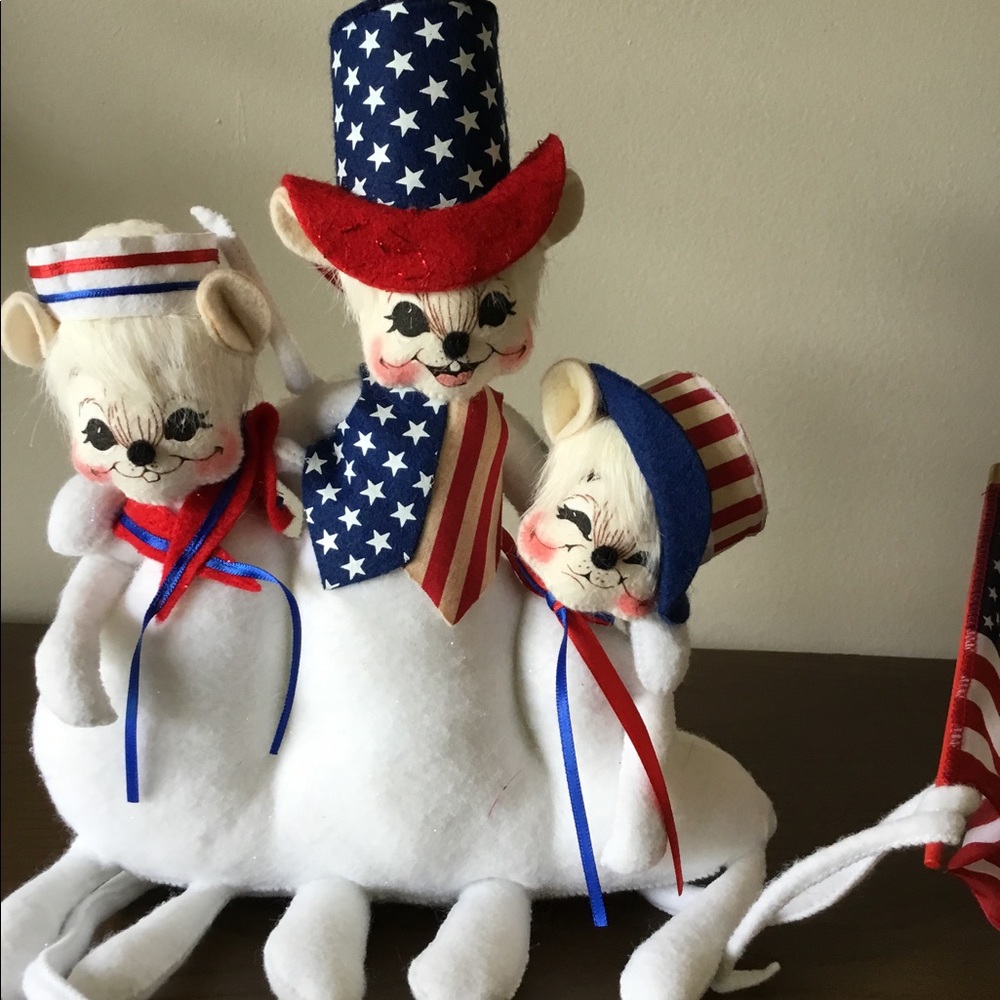 Patriotic Anna Lee